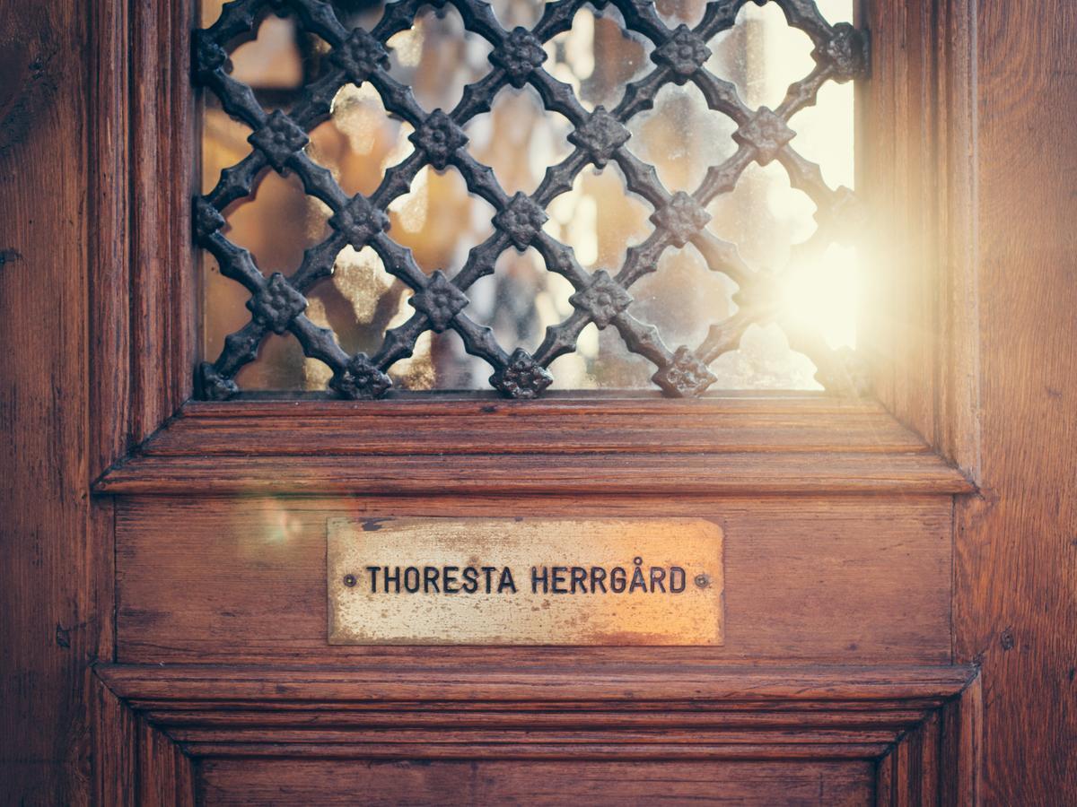 Thoresta Herrgard Bro Экстерьер фото
